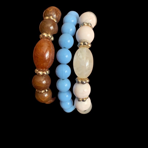 A three bracelet bundle - Picture 1 of 2